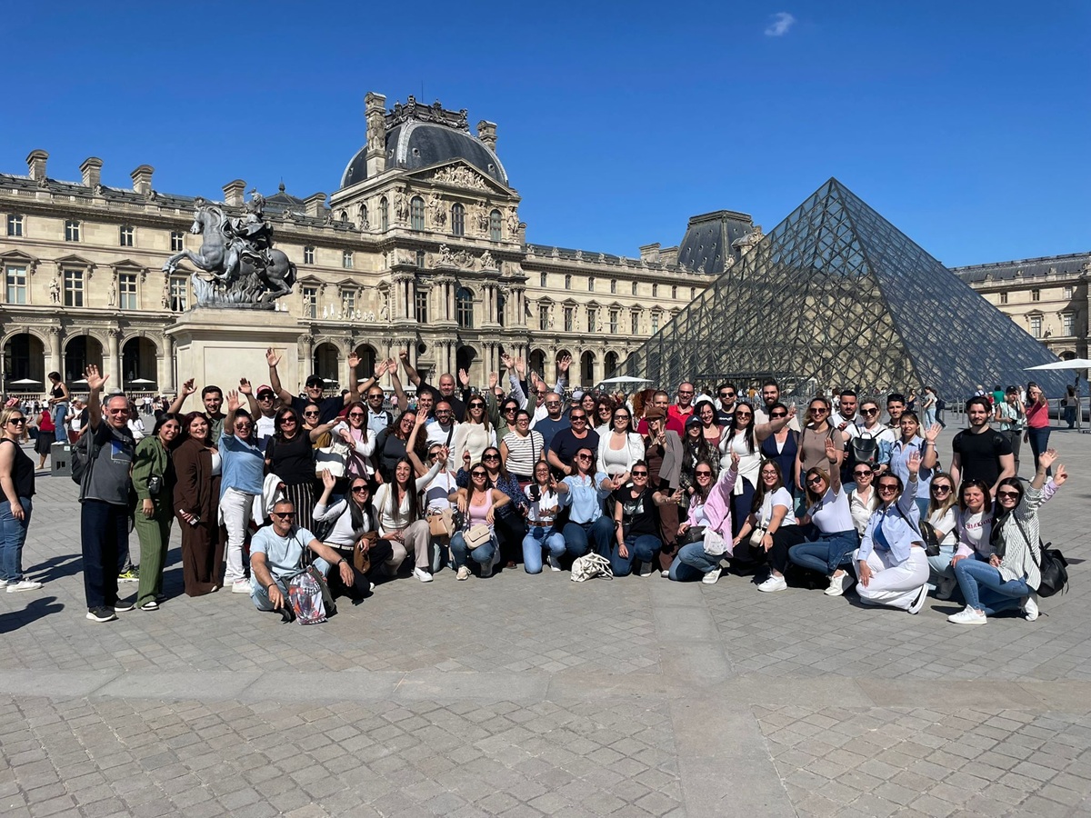 GasanMamo Staff Enjoy an Unforgettable Day Trip to Paris